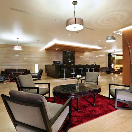 Golden City Hotel And Convention Center - Chse Certified Семаранг Экстерьер фото