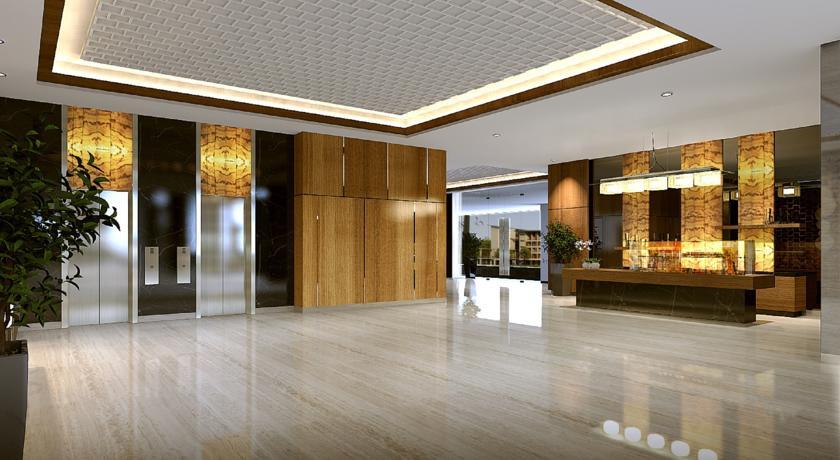 Golden City Hotel And Convention Center - Chse Certified Семаранг Экстерьер фото